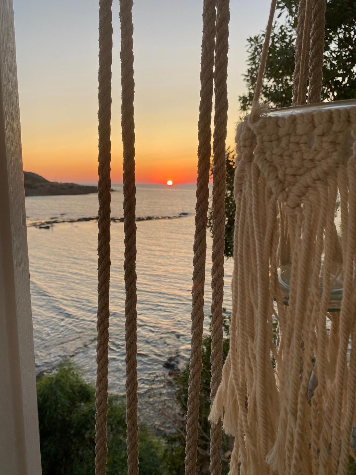 E.J. Pyrgos Bay Hotel Dış mekan fotoğraf